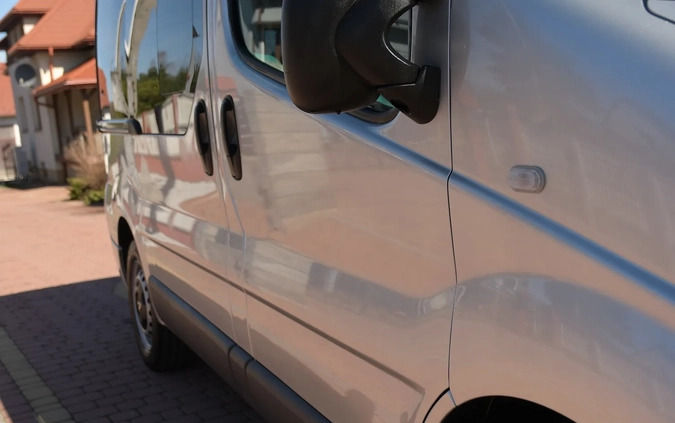Renault Trafic cena 50500 przebieg: 224000, rok produkcji 2010 z Włodawa małe 631